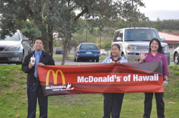 Pukalani McDonalds Reps Sign Waving at Haleakala Entrance